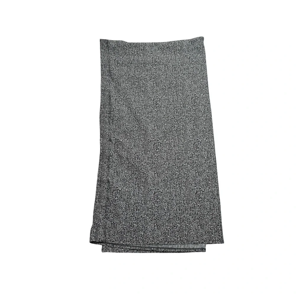 Lululemon Vinyasa Scarft Space Dye Athletic Wrap Black White Snap Closure Logo